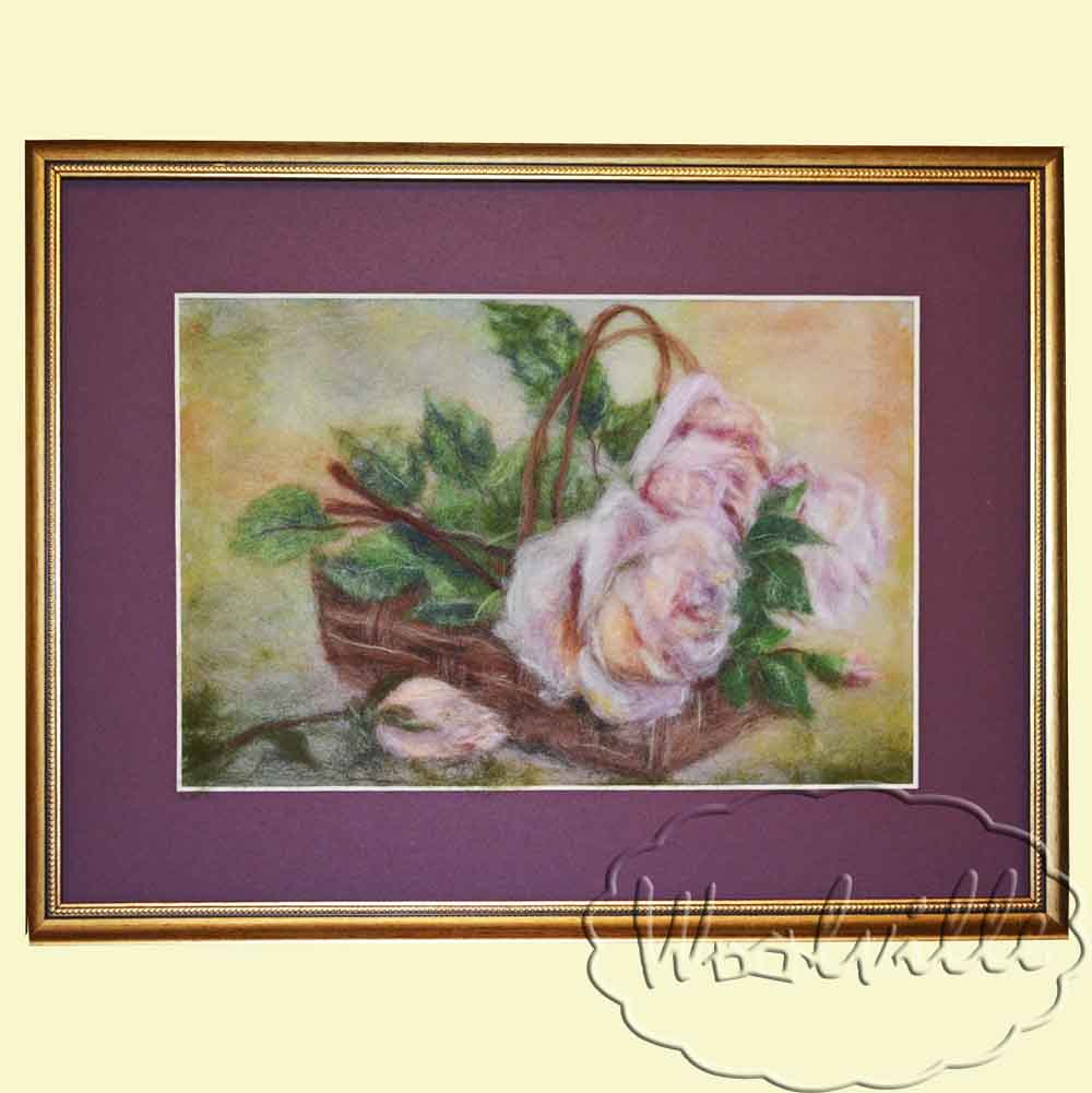 Картина из шерсти Лукошко с розами