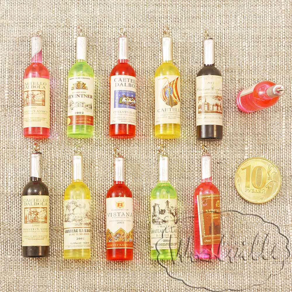 Миниатюрная бутылка вина