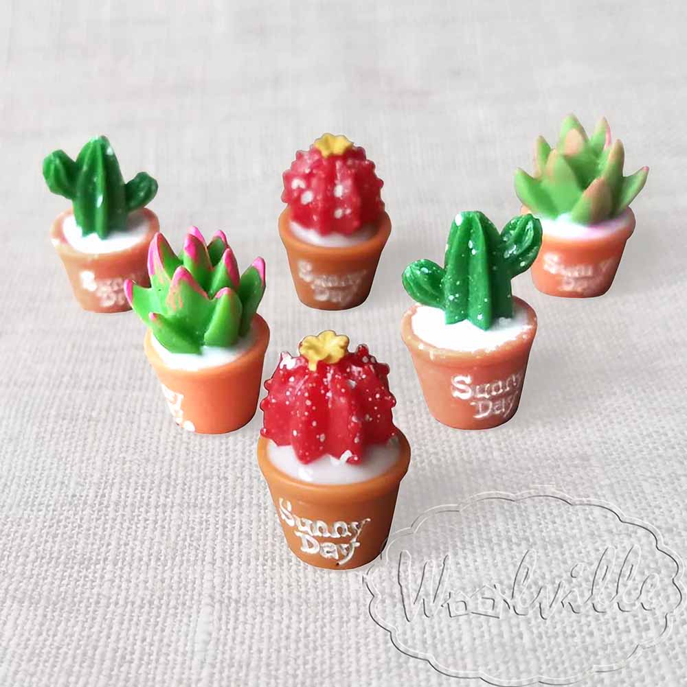 Кукольная миниатюра кактус в горшке 28 мм