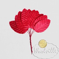 Миниатюра букет из листьев красный